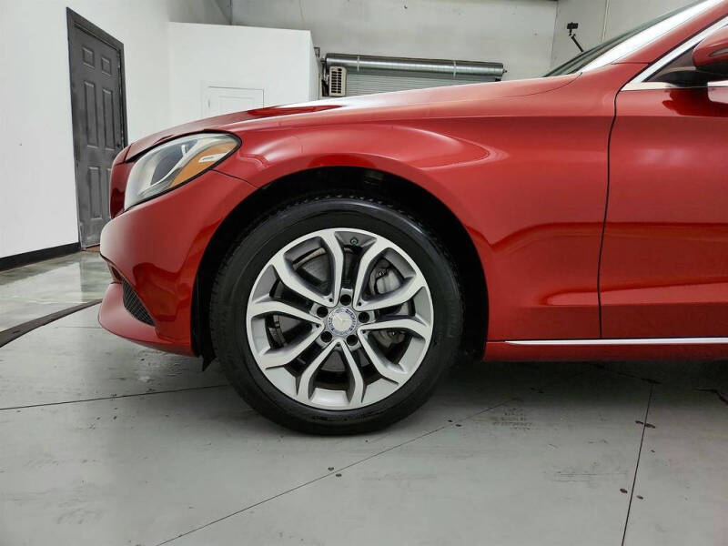 2016 Mercedes-Benz C-Class