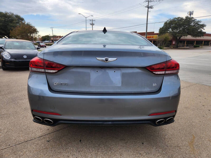 2015 Hyundai Genesis 5.0L
