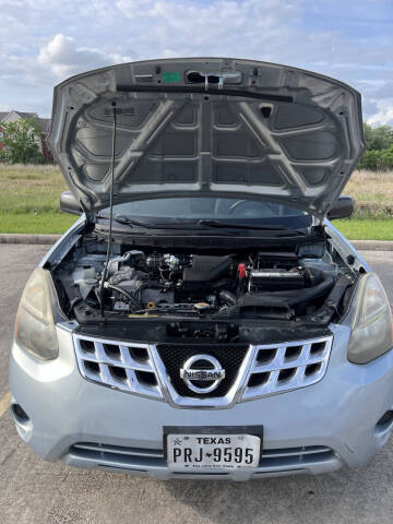 2014 Nissan Rogue Select S