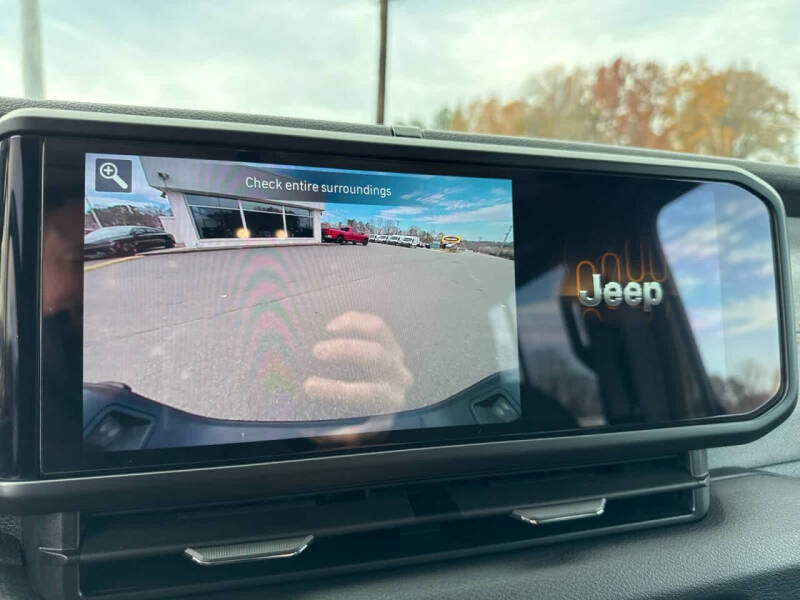 2025 Jeep Gladiator NightHawk