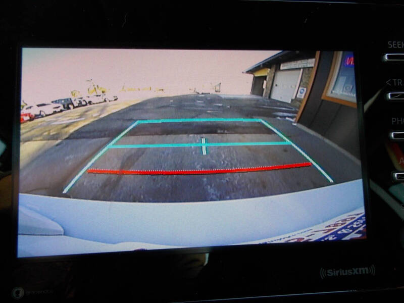 2021 Toyota Prius LE