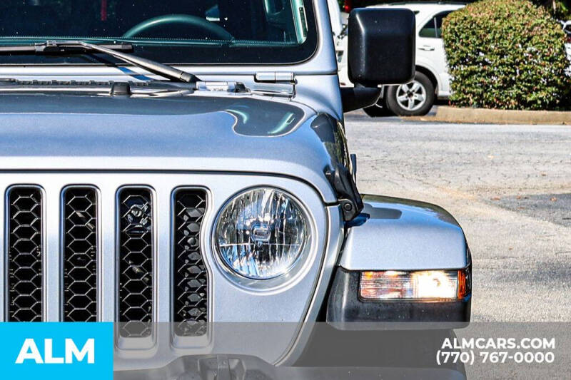 2023 Jeep Gladiator Overland