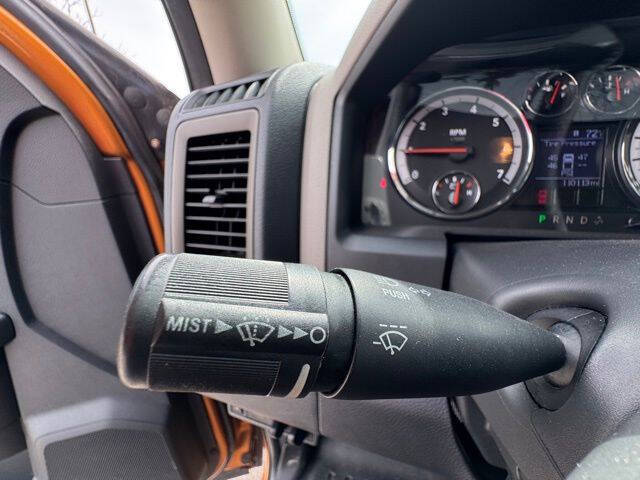 2012 RAM 1500 ST