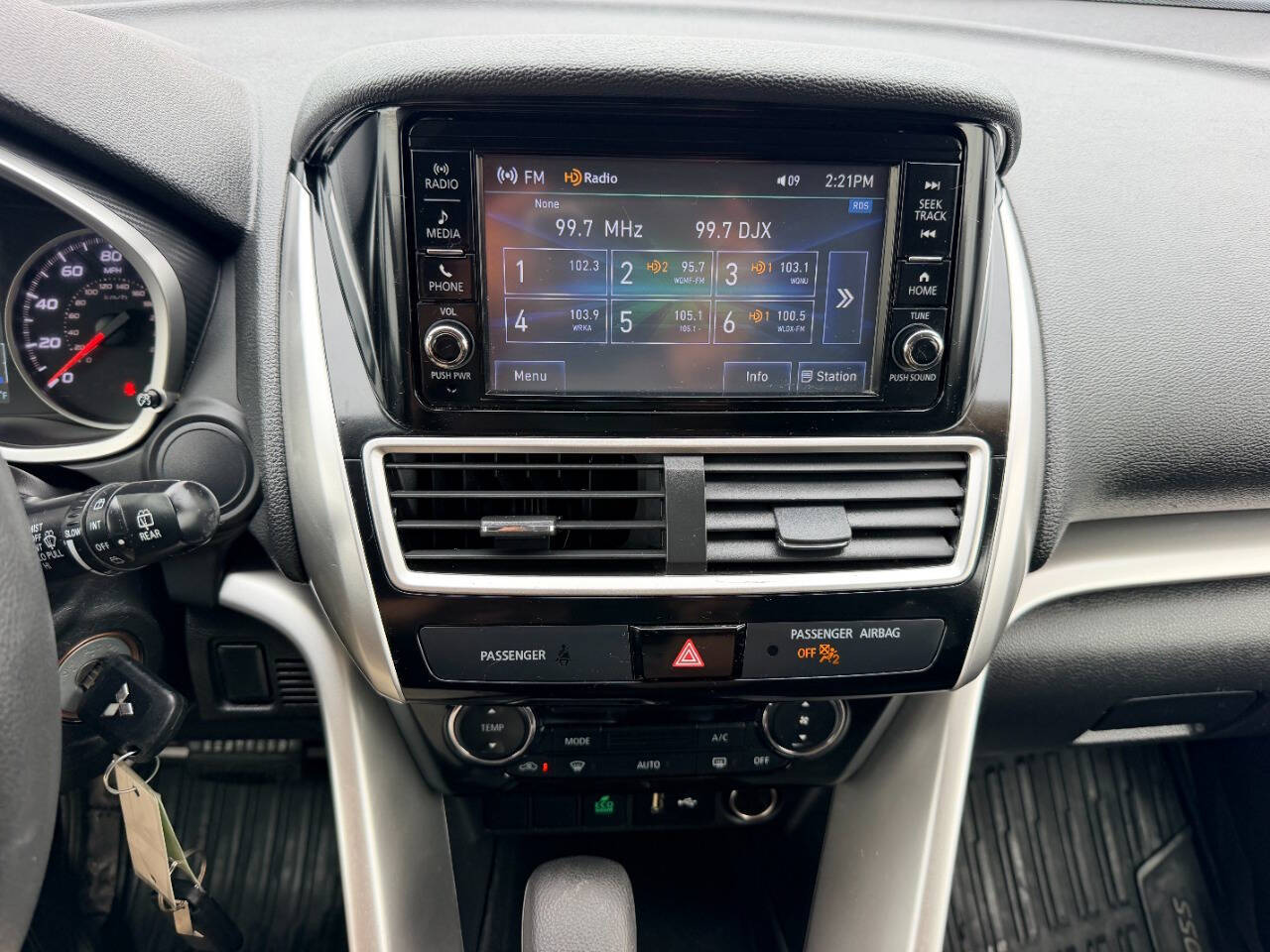 MitsubishiEclipse Cross36