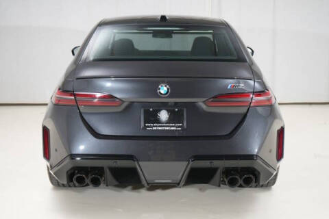 2025 BMW M5
