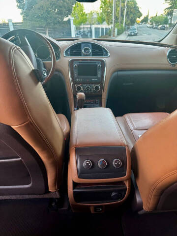 2017 Buick Enclave Leather