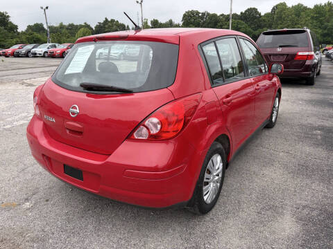 2009 Nissan Versa 1.8 S