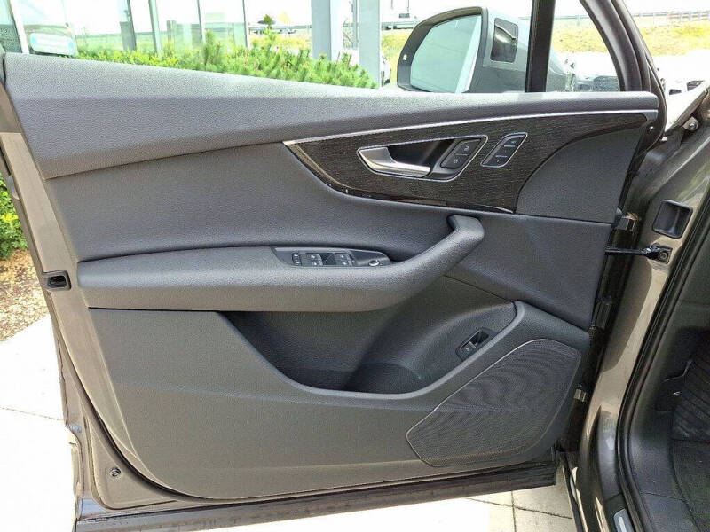 2021 Audi Q7 quattro Premium 45 TFSI