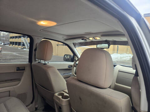 2011 Ford Escape XLT