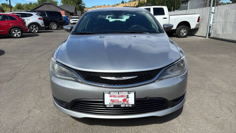2016 Chrysler 200