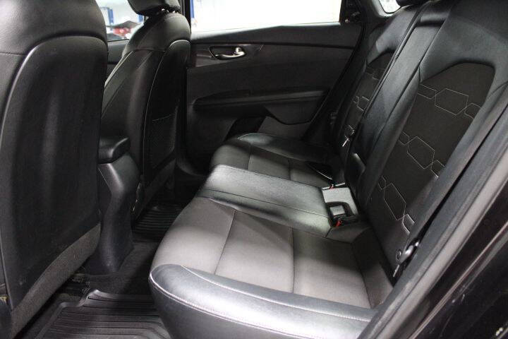 2021 Kia Forte GT Line