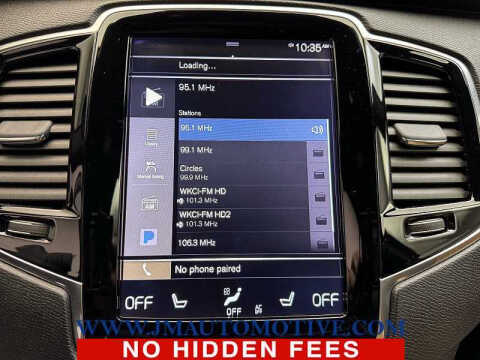 2017 Volvo XC90 T6 Momentum