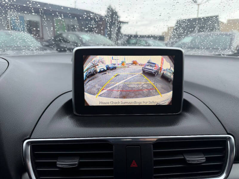 2014 Mazda MAZDA3 s Touring