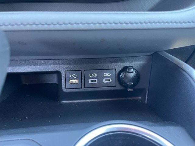 2023 Toyota Highlander 30