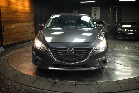 2016 Mazda MAZDA3 i Sport