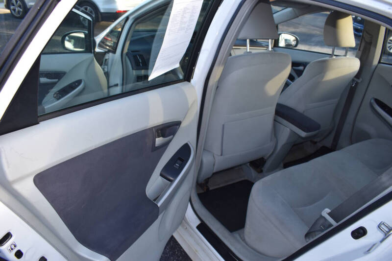 2011 Toyota Prius Two