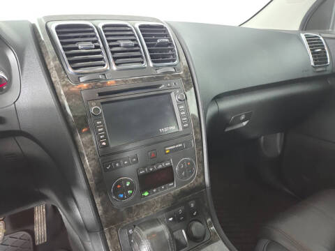 2011 GMC Acadia Denali