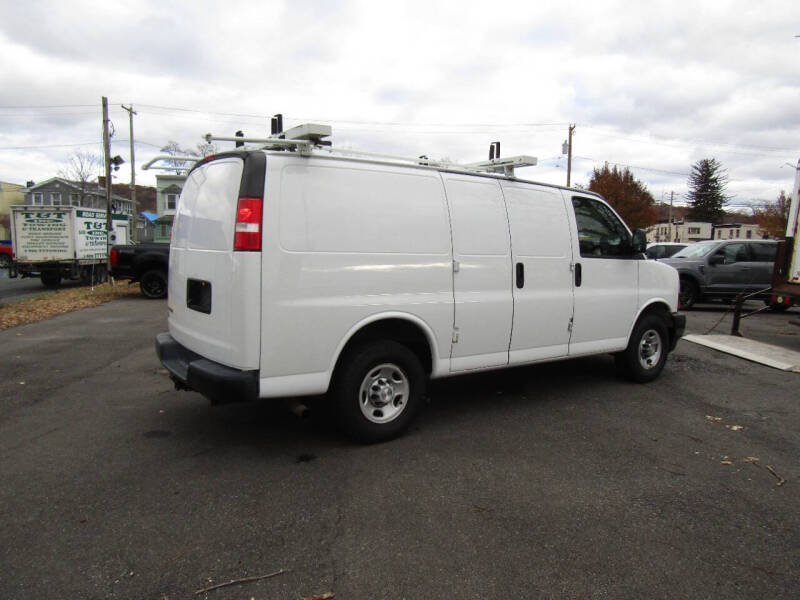 2020 Chevrolet Express 2500