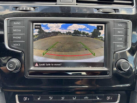 2017 Volkswagen Golf