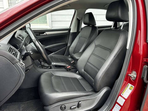 2015 Volkswagen Passat 1.8T S