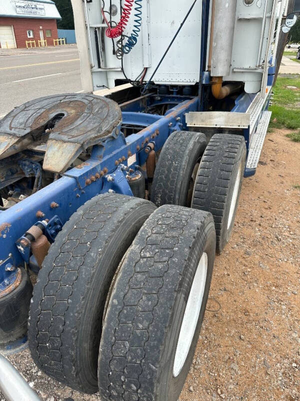 1996 Freightliner FLD112