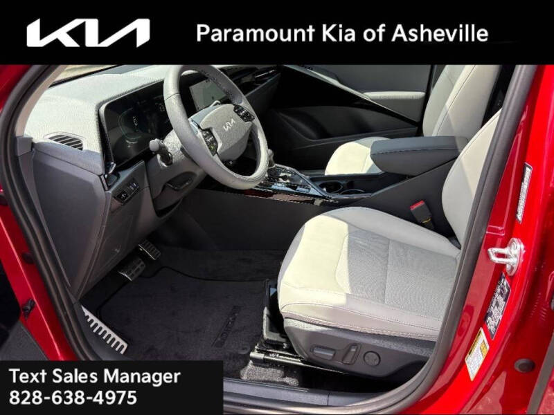 2025 Kia Niro EX Touring