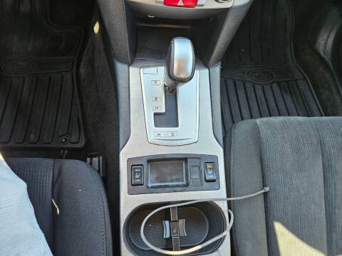 2013 Subaru Outback 2.5i Premium