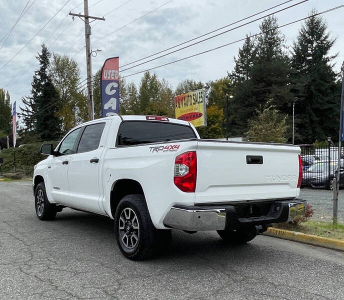 2018 Toyota Tundra SR5