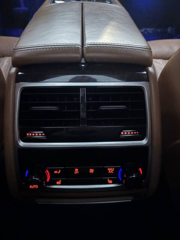 2016 BMW 7 Series 750i xDrive