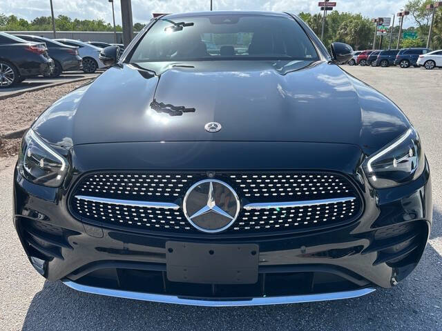 2022 Mercedes-Benz E-Class 24
