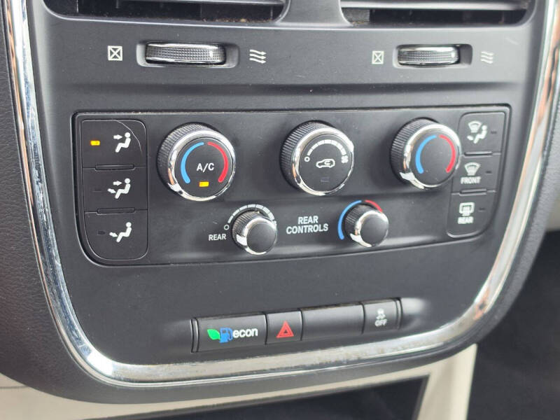 2016 Dodge Grand Caravan SXT