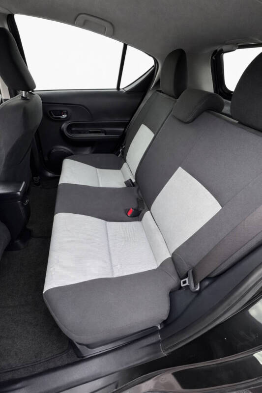 2015 Toyota Prius c Two