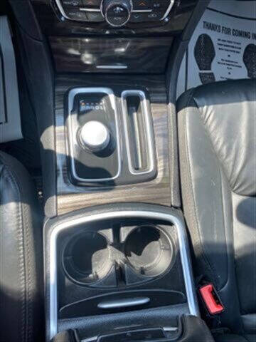 2016 Chrysler 300 Limited