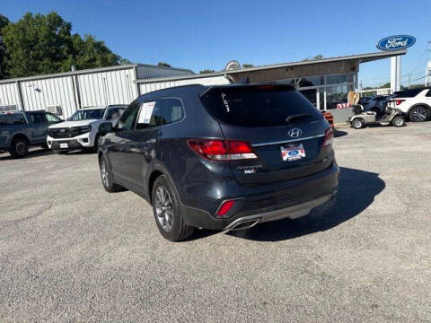 2017 Hyundai Santa Fe SE