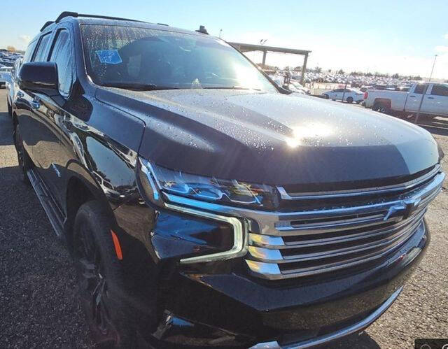 Used 2023 Chevrolet Tahoe High Country with VIN 1GNSKTKL1PR449132 for sale in Bloomington, IL