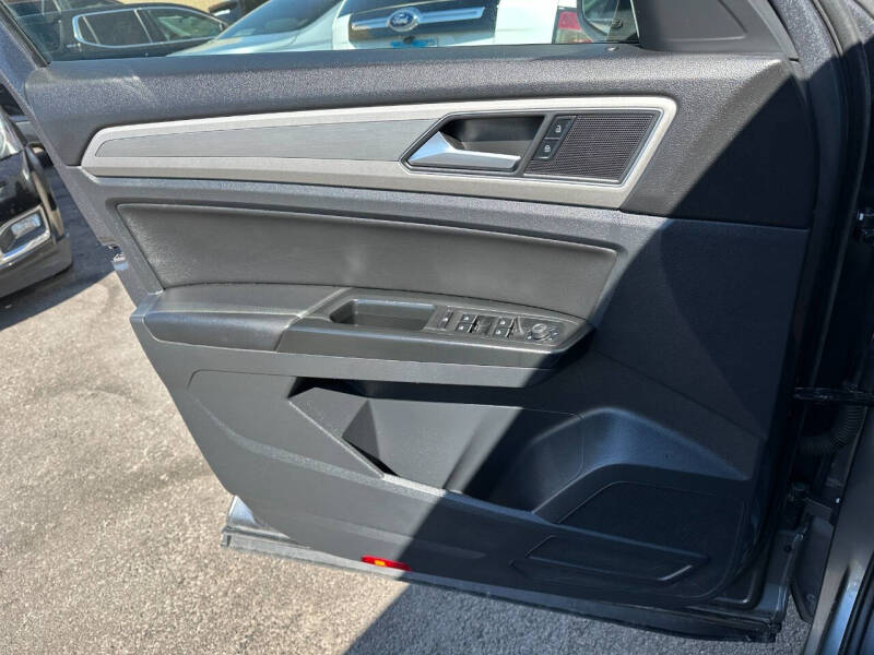 2019 Volkswagen Atlas V6 SE 4Motion