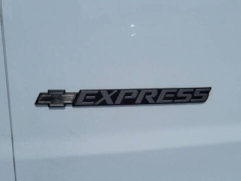 2021 Chevrolet Express 2500