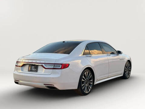 2017 Lincoln Continental Select