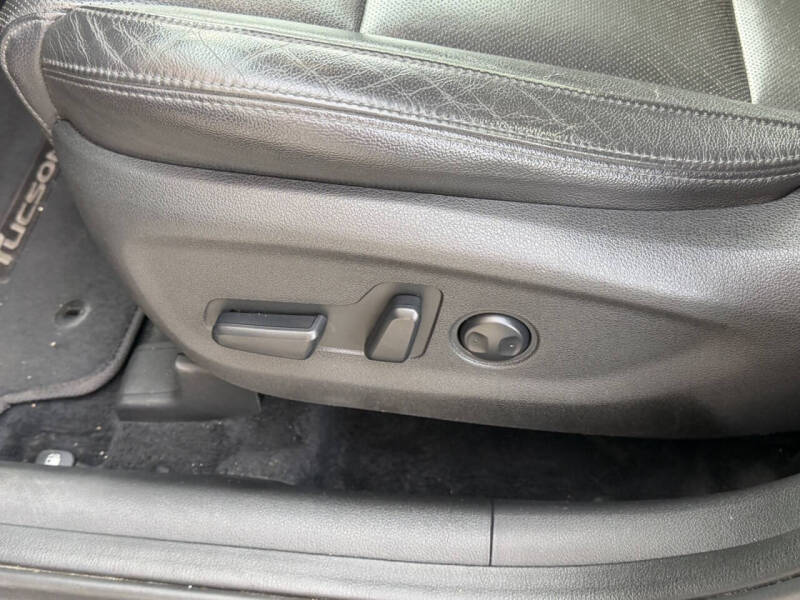 2017 Hyundai Tucson SE Plus