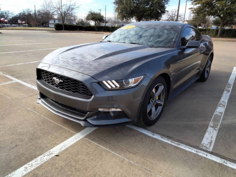 2016 Ford Mustang for sale at LA PULGA DE AUTOS in Dallas TX