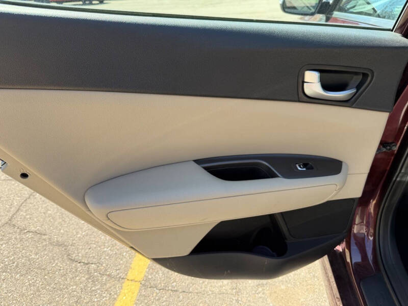 2016 Kia Optima LX