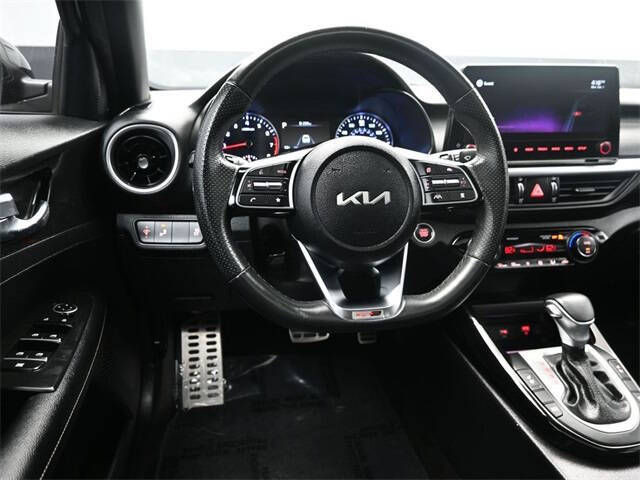 2022 Kia Forte GT Line