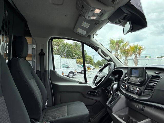 2025 Ford Transit