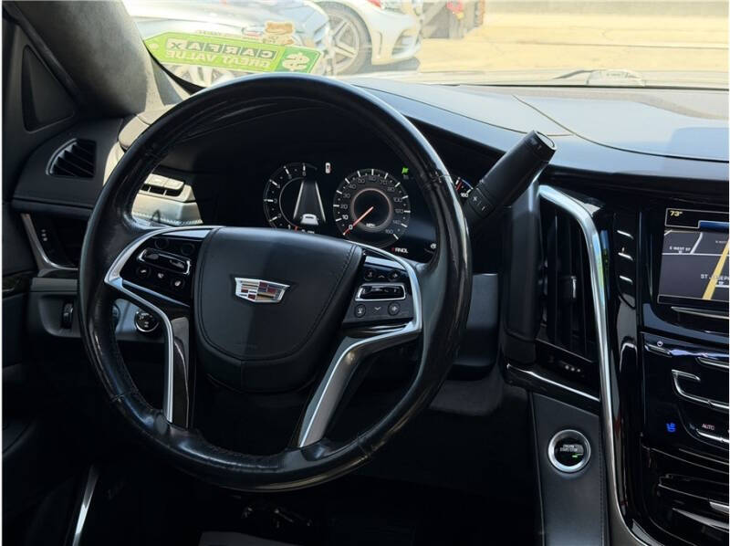2019 Cadillac Escalade Platinum