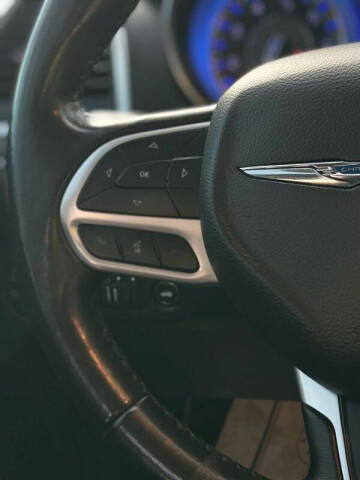 2019 Chrysler 300 Touring