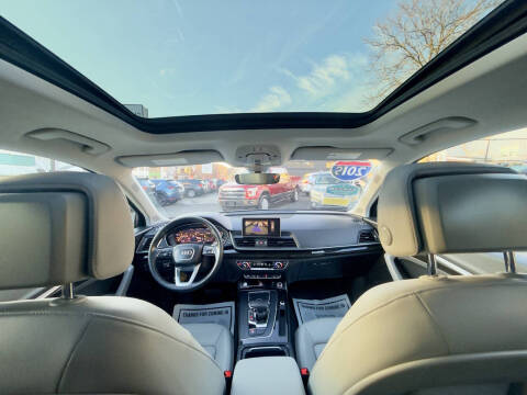 2018 Audi Q5 2.0T quattro Premium Plus