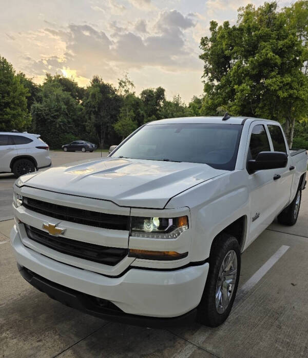 2018 Chevrolet Silverado 1500 Custom