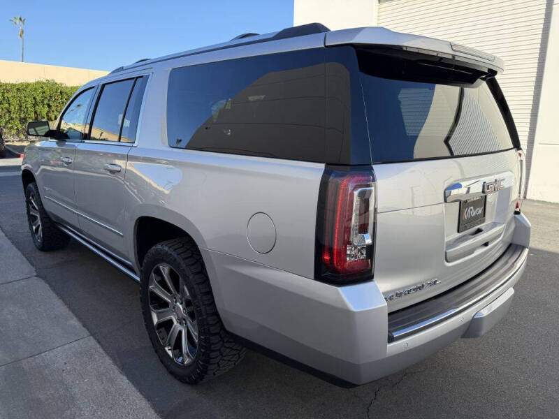 2017 GMC Yukon XL Denali