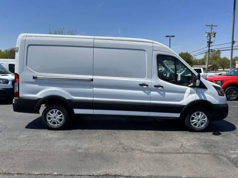 2023 Ford E-Transit