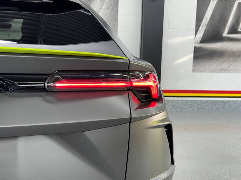 2022 Lamborghini Urus